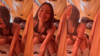 Naughty Mumbai Girl Rides Step Brother’s Face In Sleeper Bus While Parents Sleep Nearby