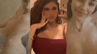 Viral Instagram Cutie’s Steamy Shower Dance & Deepthroat Dildo Show