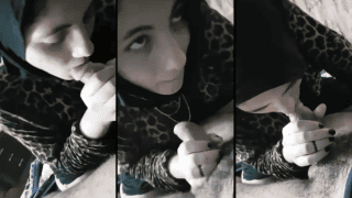 Beautiful Kashmiri Milky White Skinned Hijabi Girl Gives Steamy Blowjob & Handjob To Lover